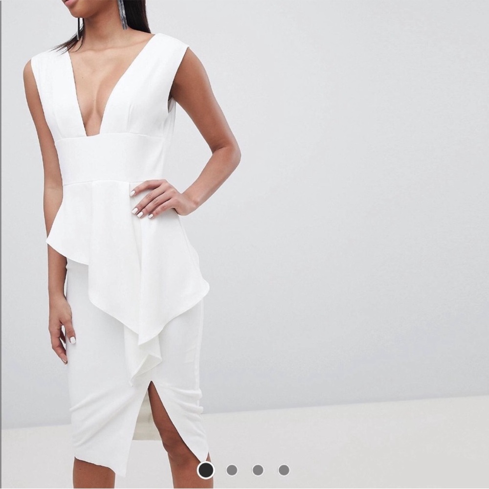 NWT Lavish Alice White Plunge Neck Midi Dress, Size 2